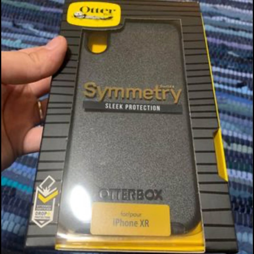 Otterbox Black iPhone 10XR case